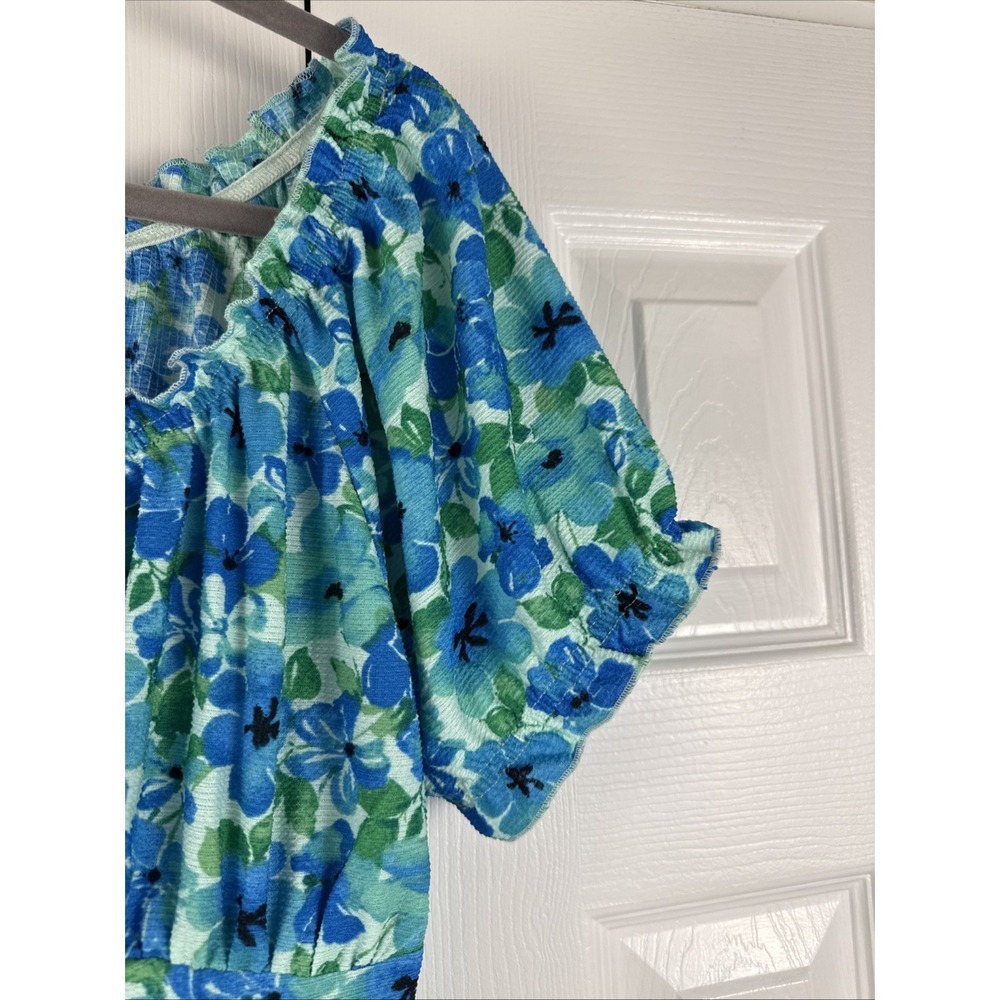 Cato Top Medium Rounded Tie Neck Bright Blue And Green Flowers NWT - Picture 5 of 9
